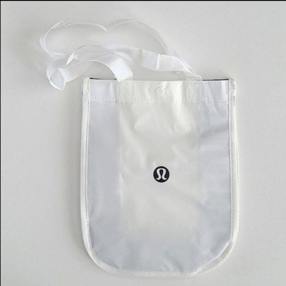 Lululemon 5 Reusable Collectible Totes Red White Black Olympic Beige  Burgundy - Picture 5 of 14